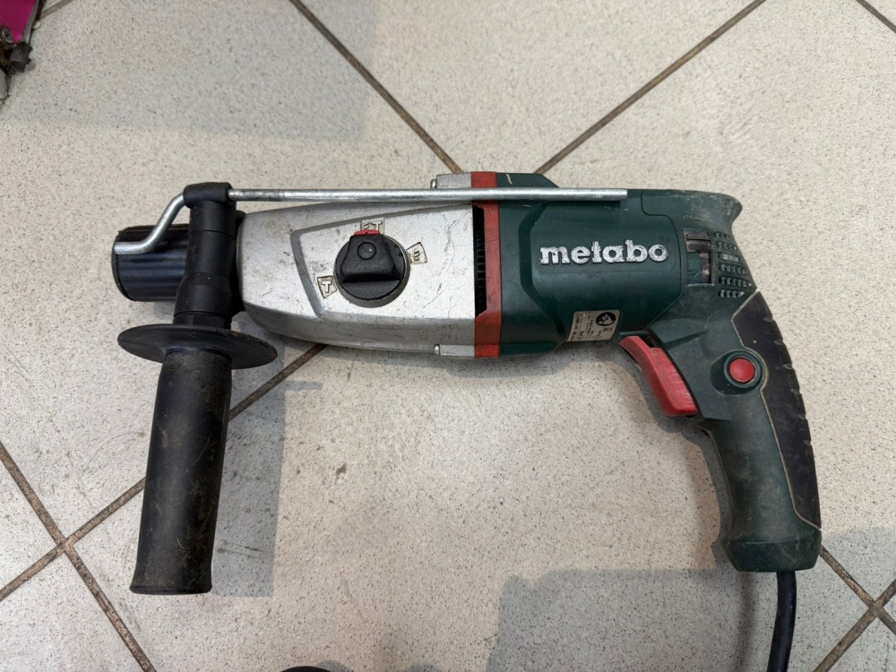 Перфоратор Metabo KHE 2443