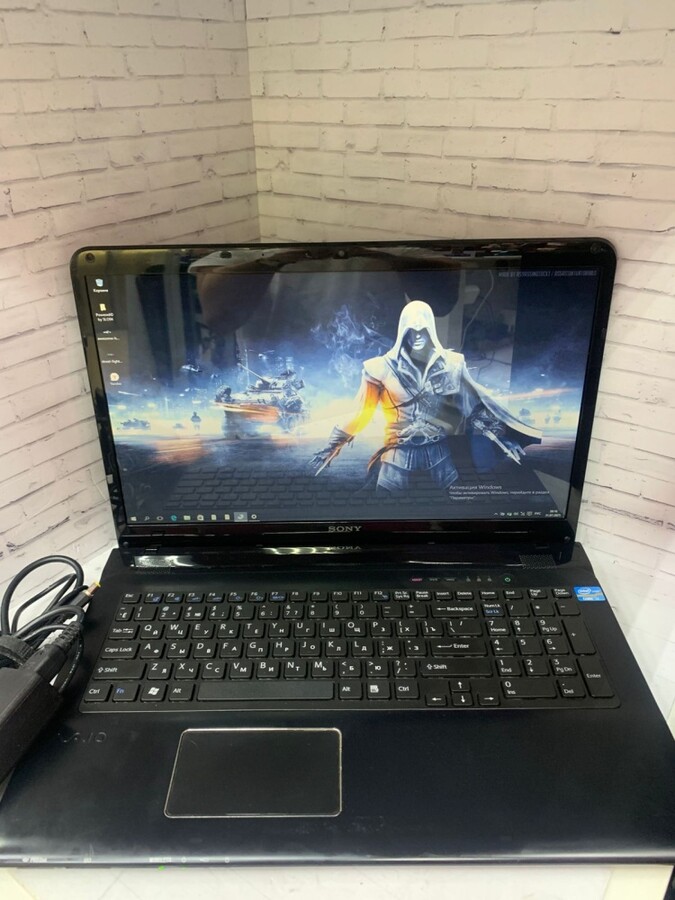 Ноутбук Sony SVE1712E1RB 4/512 i7