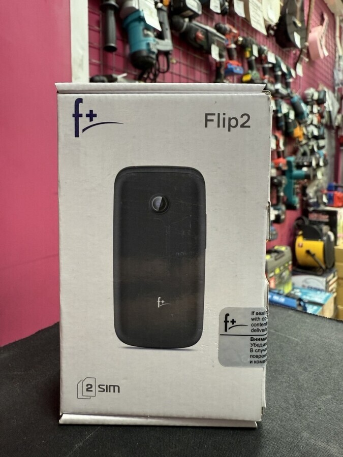 Мобильный телефон Fly Flip2