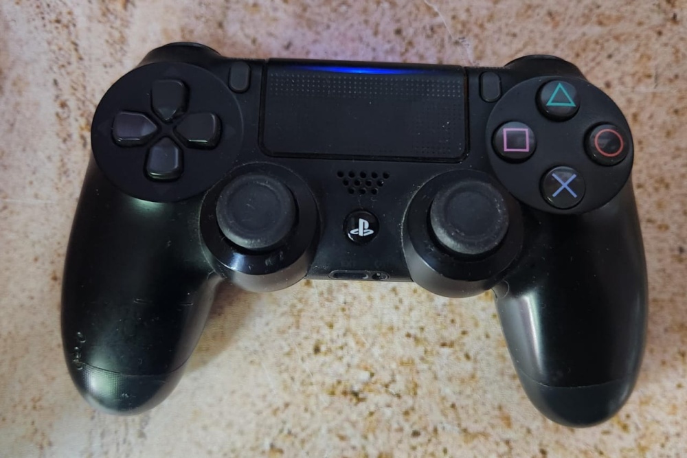 Геймпад  PS 4