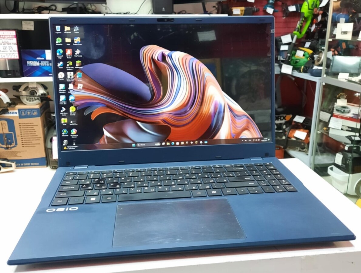 Ноутбук OSIO B150i