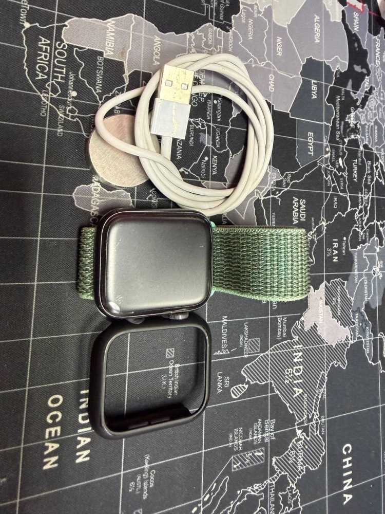 Часы Apple WATCH SE 44MM