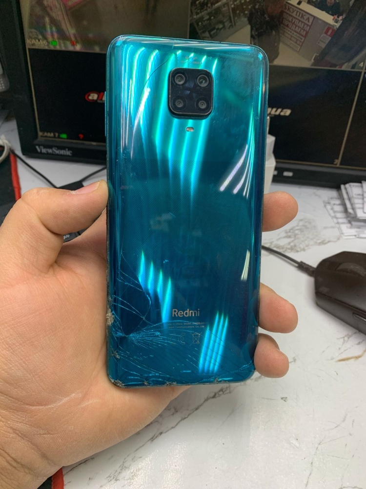 Смартфон Xiaomi Redmi note 9 pro