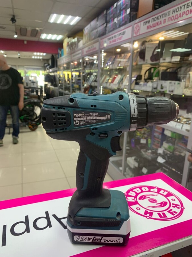 Шуруповерт Makita DF347D
