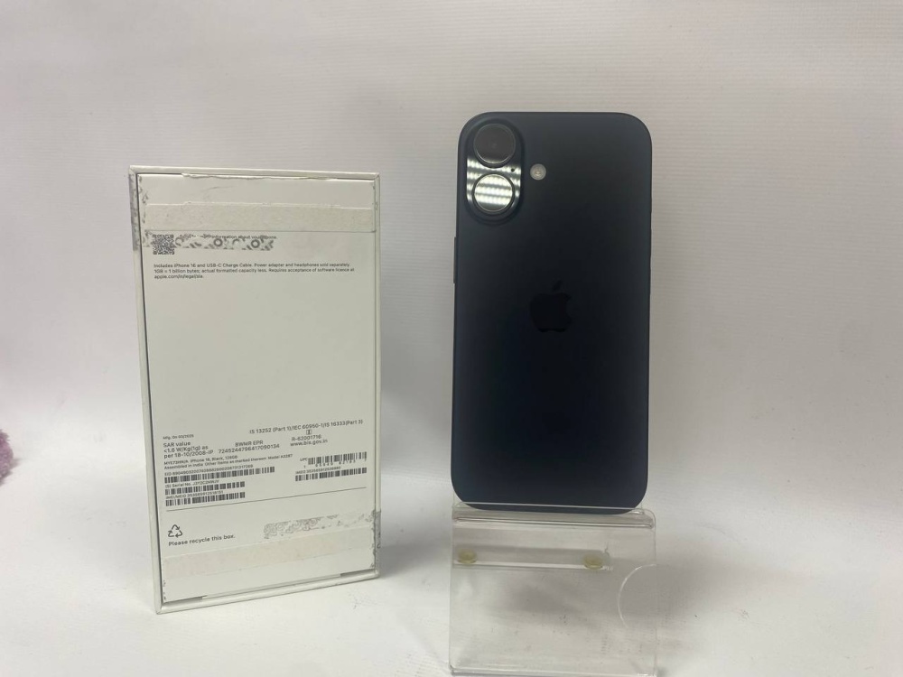 Смартфон iPhone 16 128