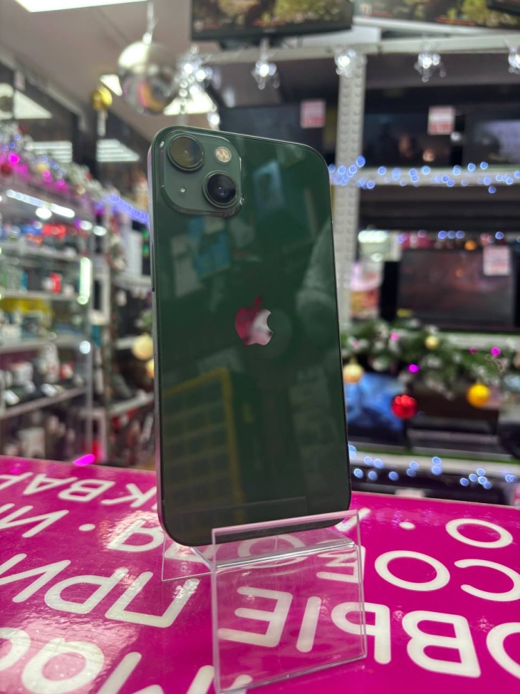 Смартфон iPhone 13 256 Gb 100%