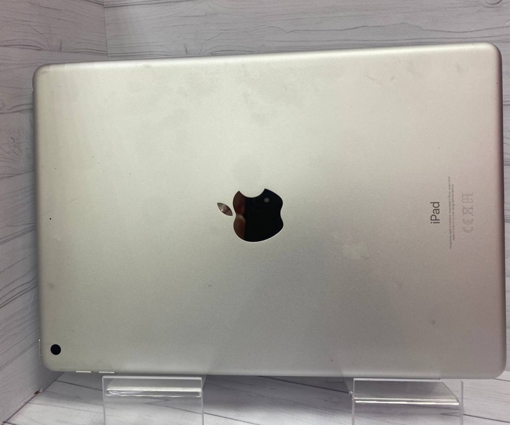Планшет Apple iPad 7ht generation 32 gb wifi