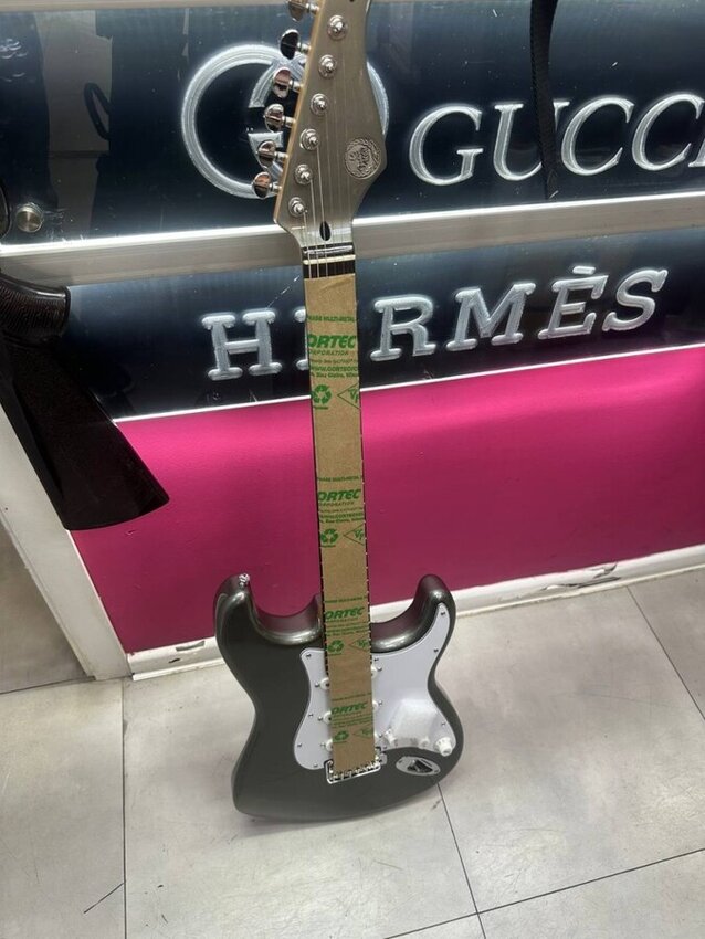 Электрогитара Gopher wood S-clasiic серая