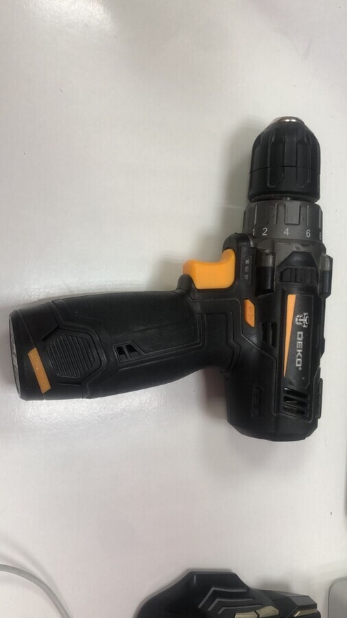 Шуруповерт DEKO 12v