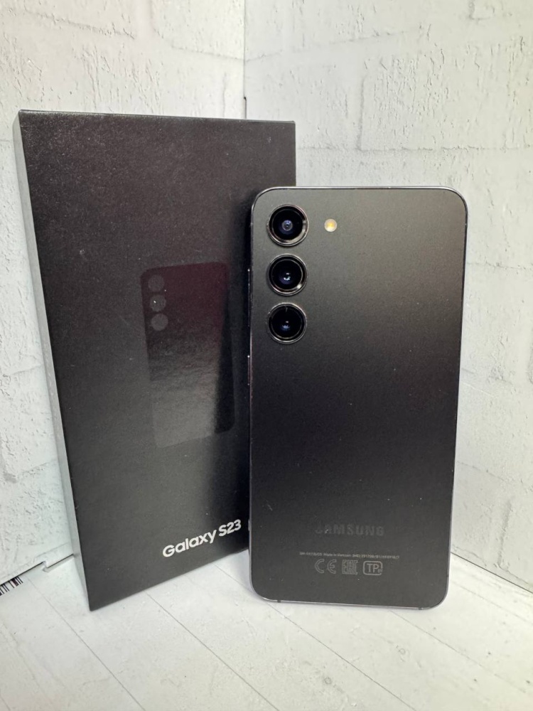 Смартфон Samsung S23
