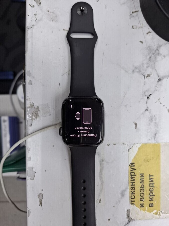 Часы Apple Watch SE 2020