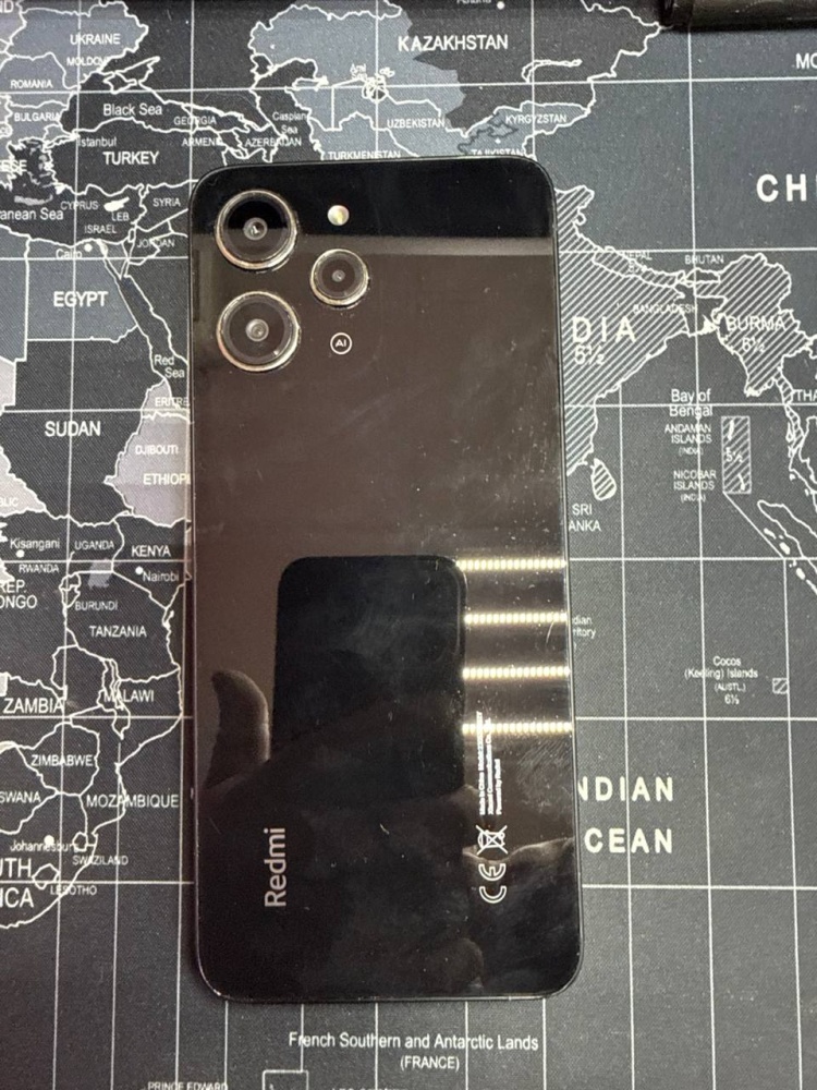 Смартфон Xiaomi Redmi 12 4/128