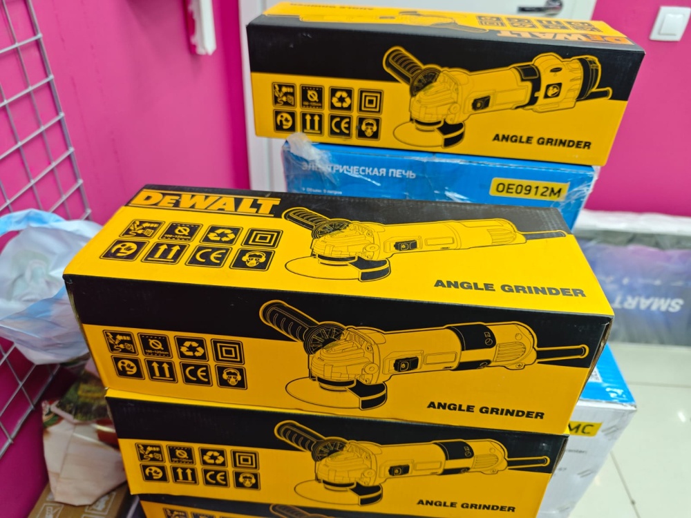 УШМ (Болгарка) DeWalt