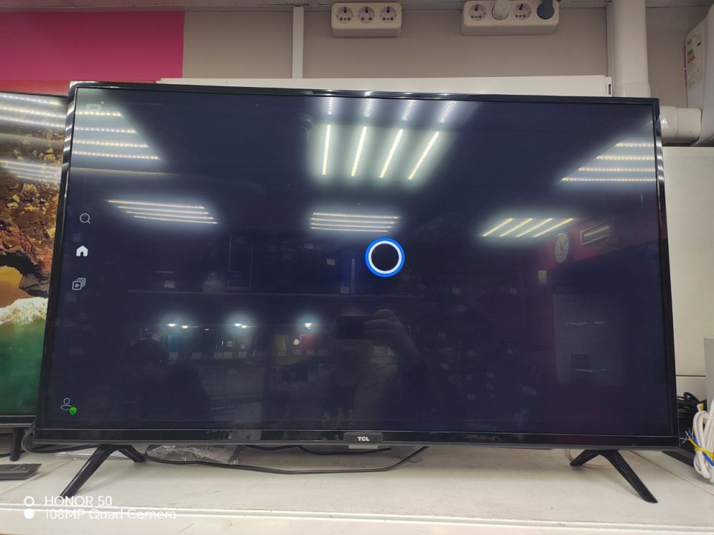 Телевизор TCL 43