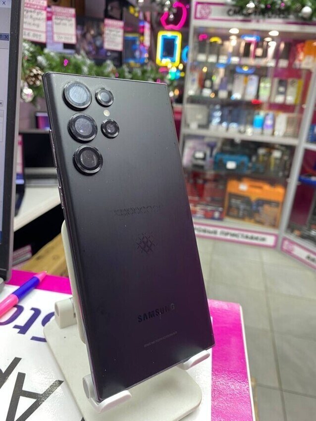 Смартфон Samsung S22 Ultra 256гб
