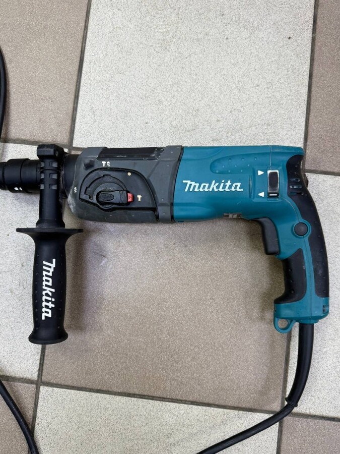 Перфоратор makita 2470