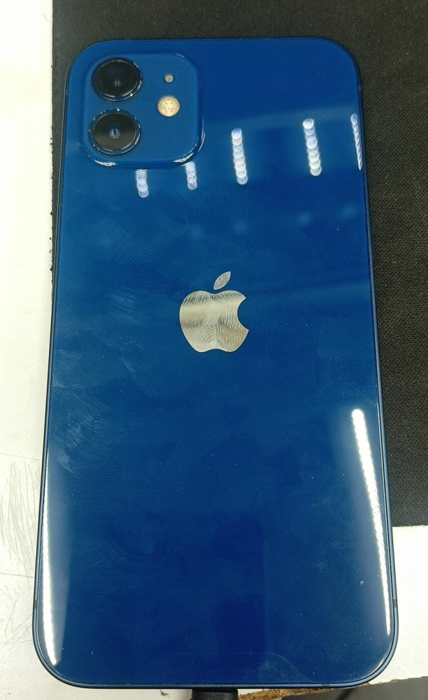 Смартфон iPhone 12 64 Gb