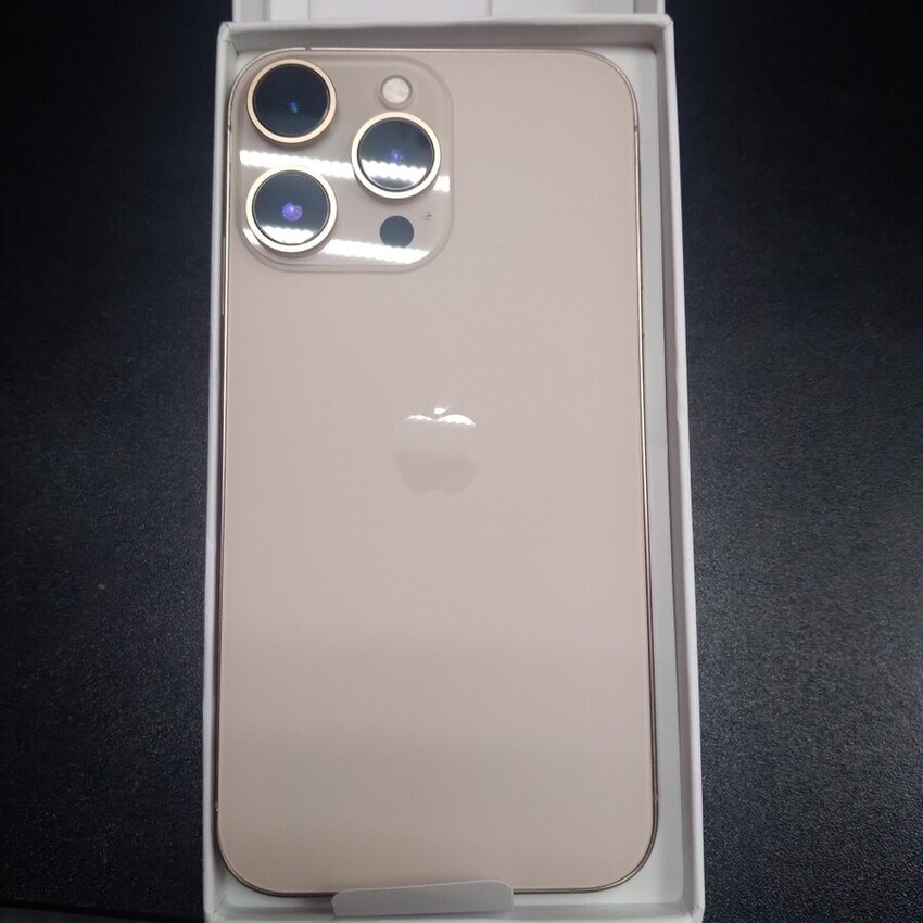 Смартфон iPhone 16 PRO (xr)