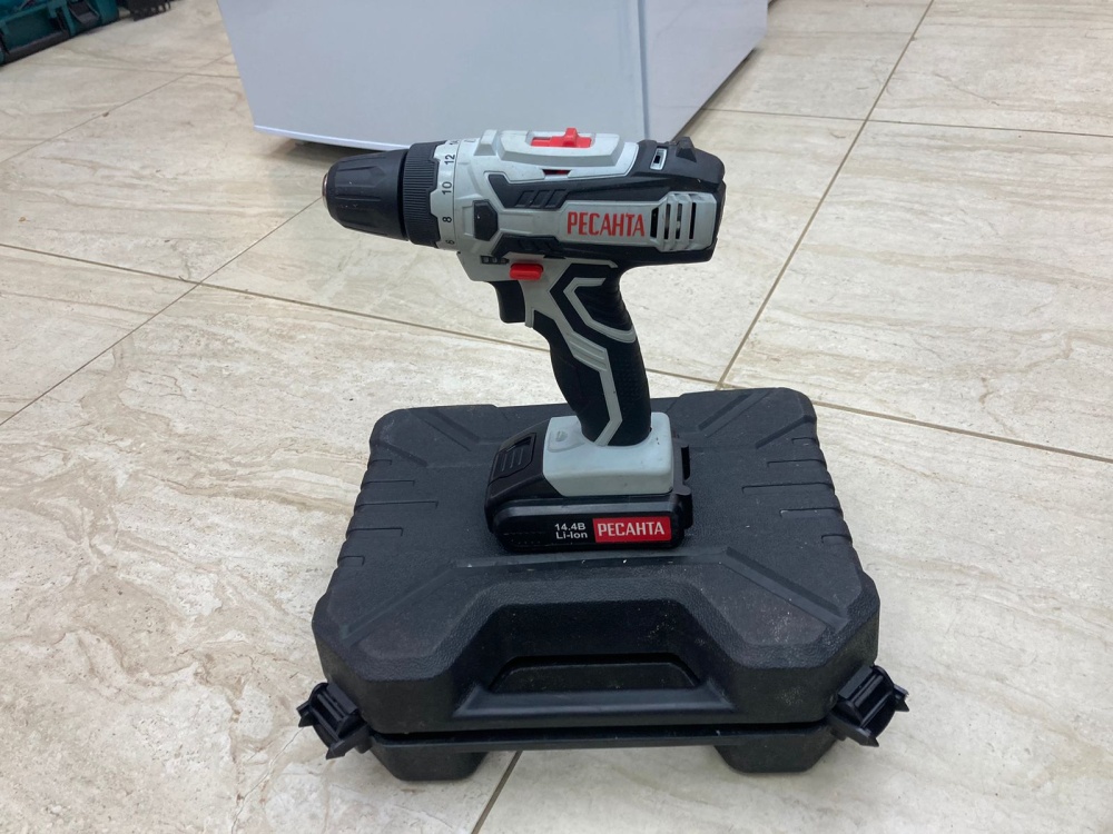 Шуруповерт РЕСАНТА ДА-14-2ЛК