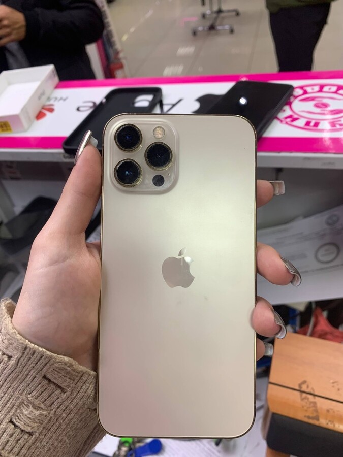 Смартфон iPhone 15 PRO MAX 256Gb