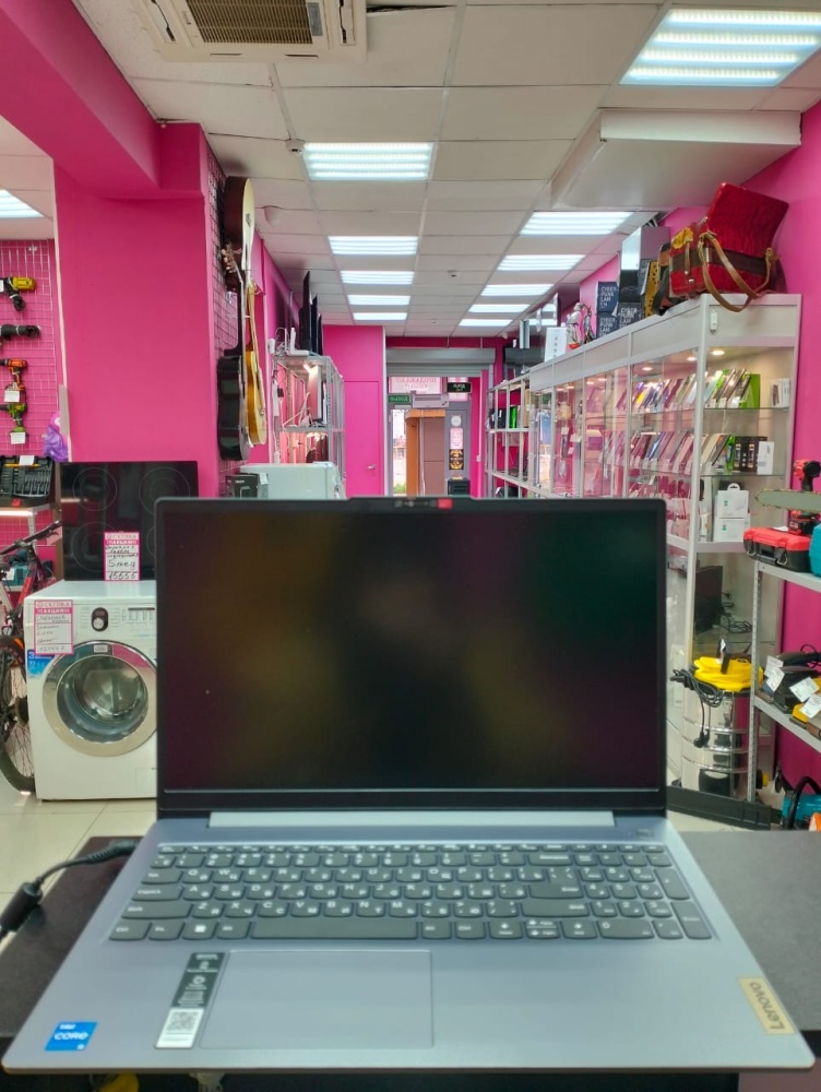 Ноутбук Lenovo IdeaPad Slim 3 15IH8 16/480