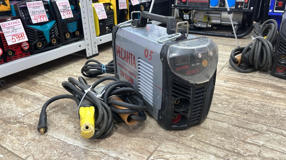 Сварочный аппарат Ресанта Саи 250 Проф