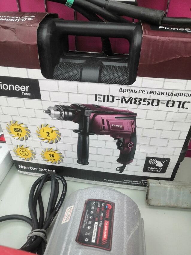 Дрель ударная Pioneer EID-M850-01C