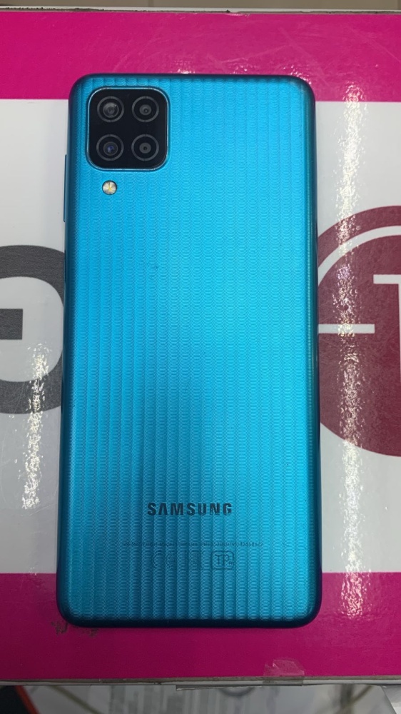 Смартфон Samsung M21 64gb