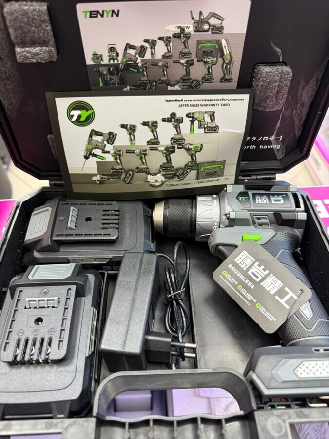 Шуруповерт Tenin 18V