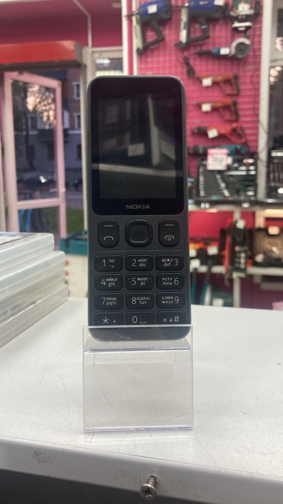 Мобильный телефон Nokia 125
