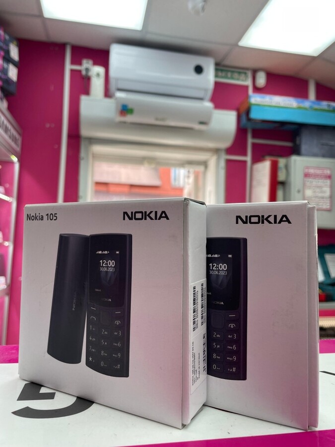 Мобильный телефон Nokia 105