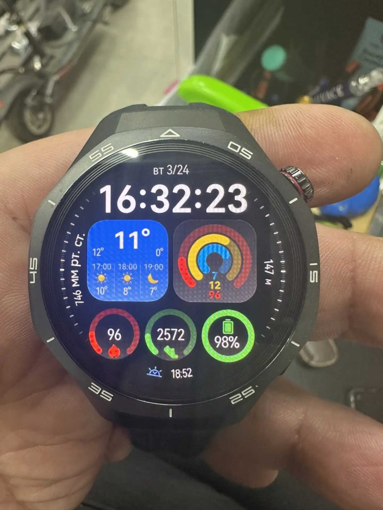 Смарт-часы Huawei Watch 5 GT Pro