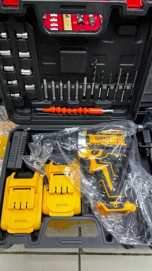Шуруповерт DeWalt 48v