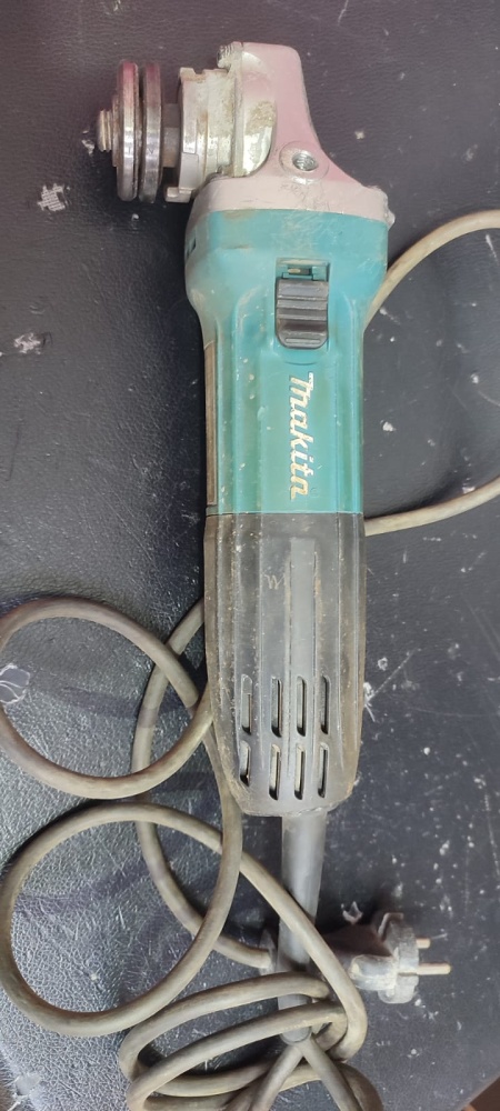 УШМ (Болгарка) Makita GA5030R