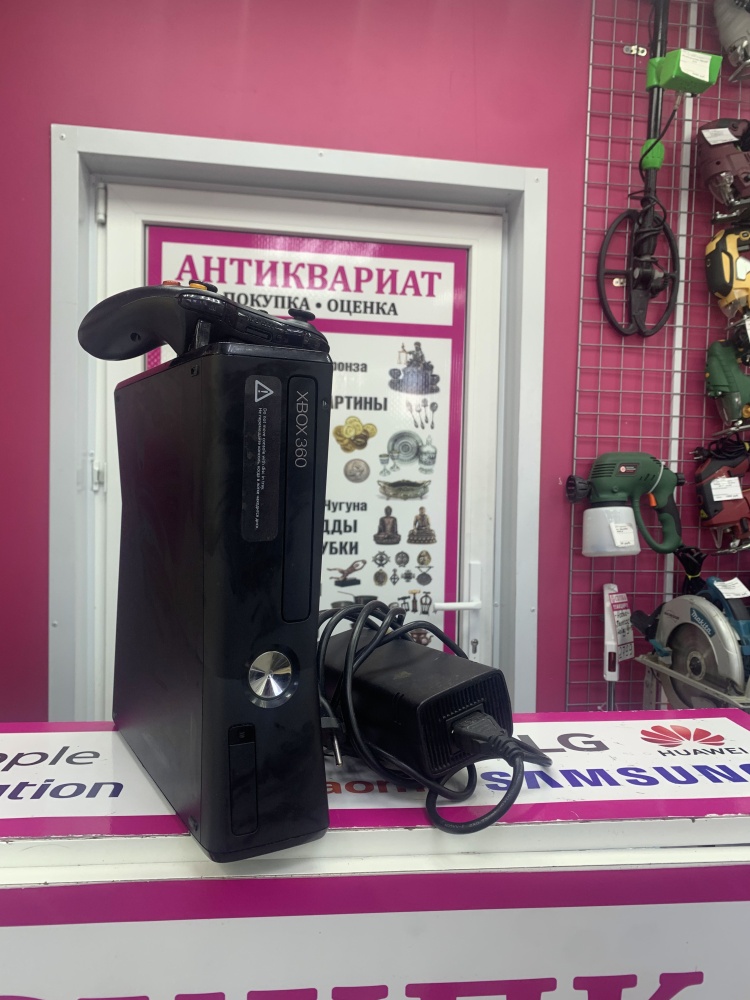 Игровая приставка XBOX 360 256гб