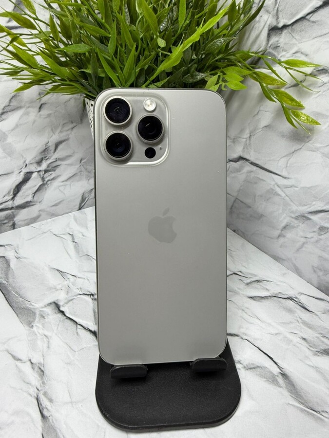 Смартфон iPhone 16 Pro Max 256