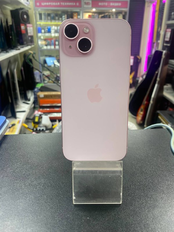 Смартфон iPhone 15 128
