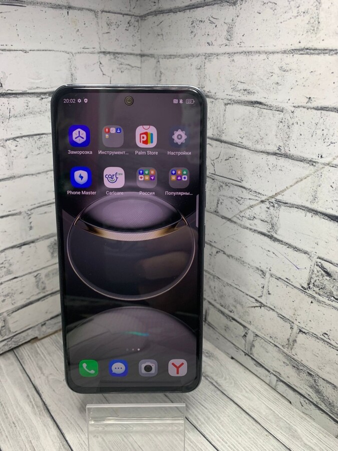 Мобильный телефон Tecno SPARK 30 PRO 8/128GB