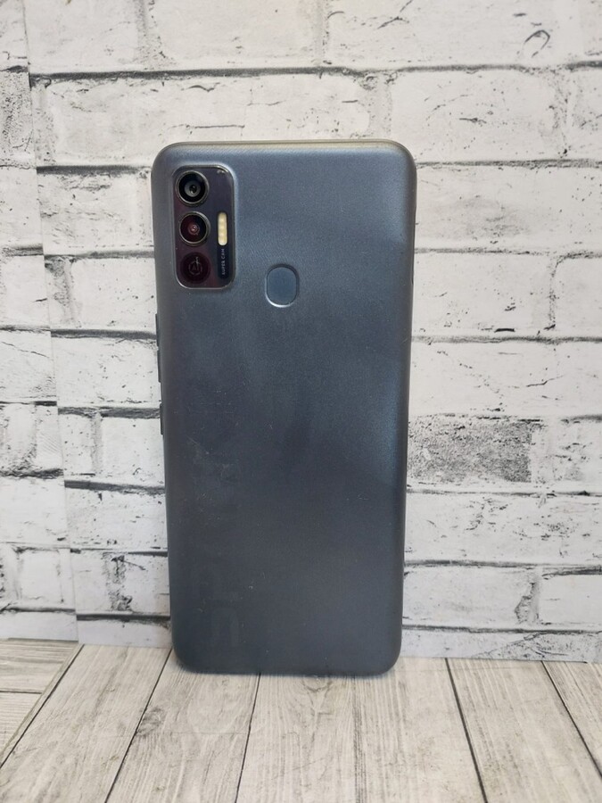 Мобильный телефон Tecno Spark 7 4/64