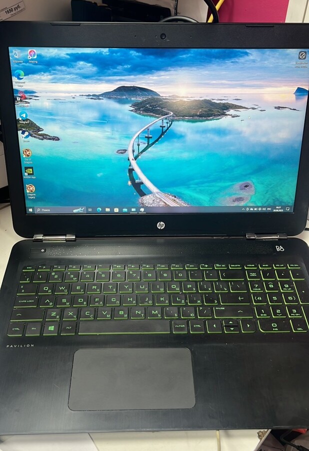 Ноутбук HP 15-bc456ur