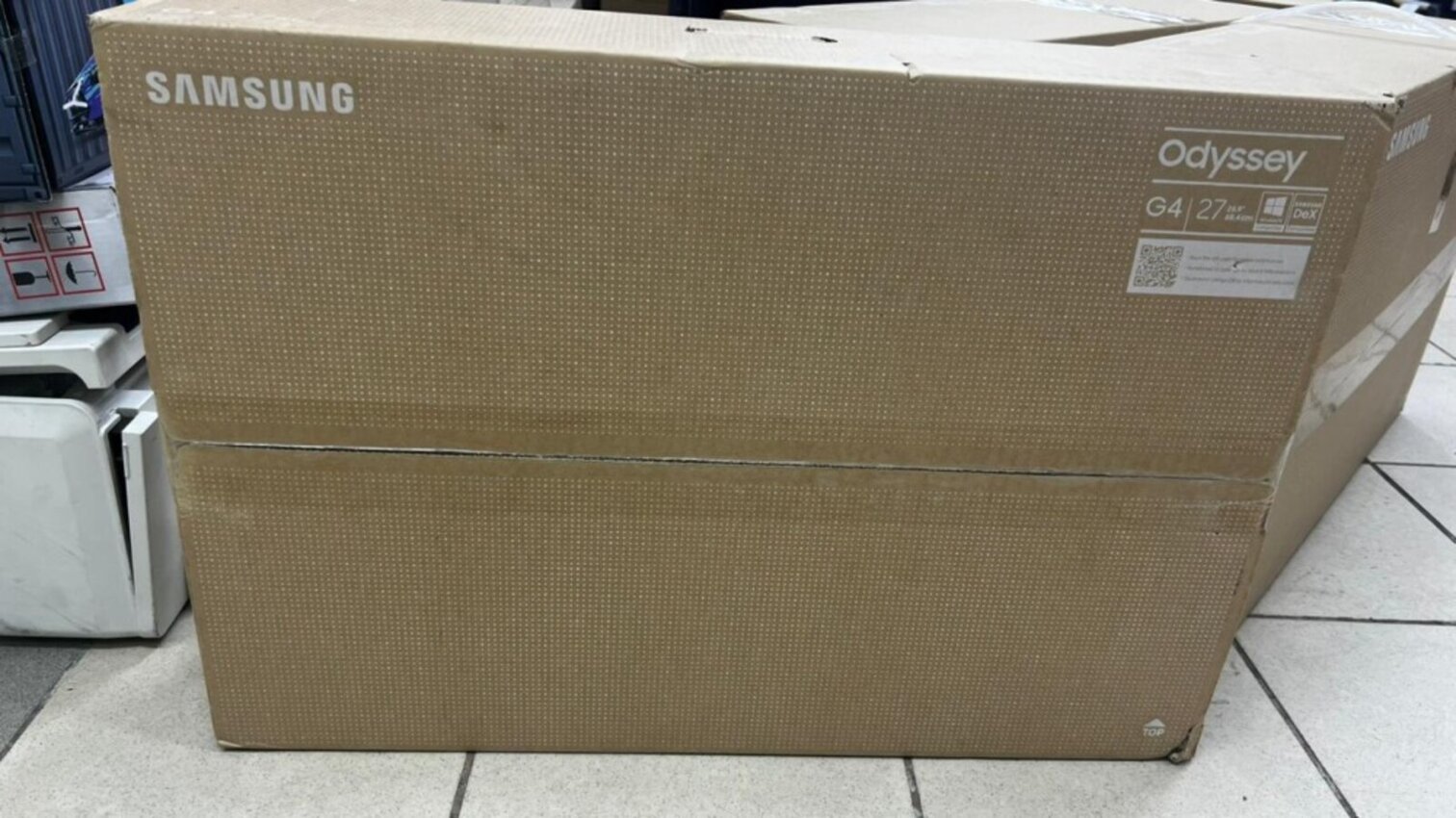 Монитор Samsung odyssey g4