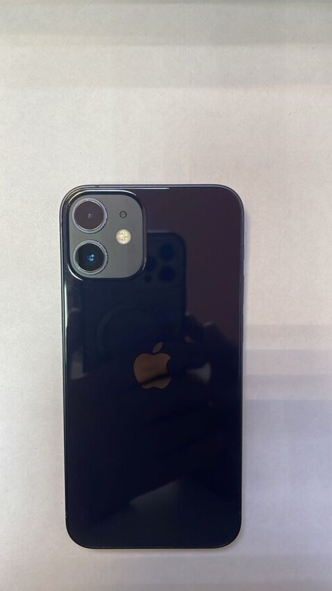 Смартфон iPhone 12 mini 64 Gb