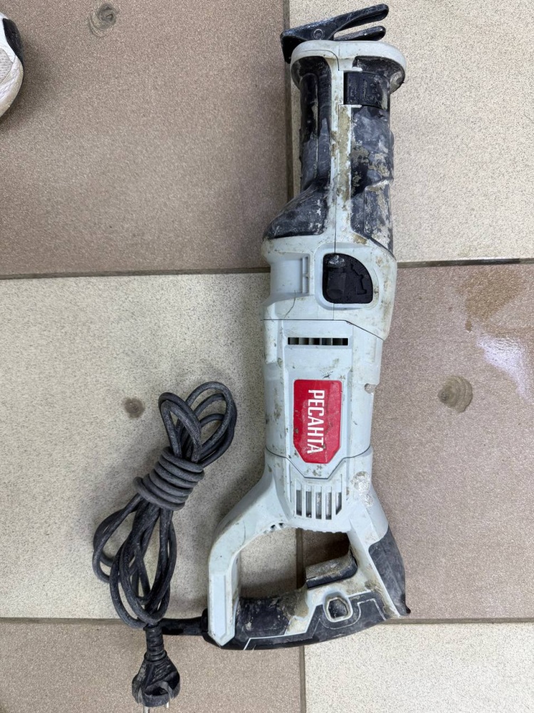 Сабельная пила Ресанта ПС-1400Э