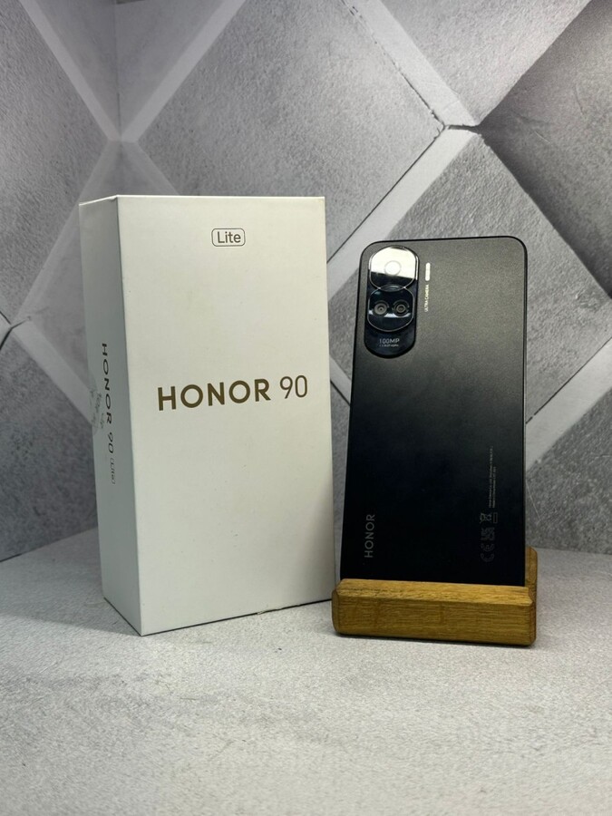 Смартфон Honor 90 lite