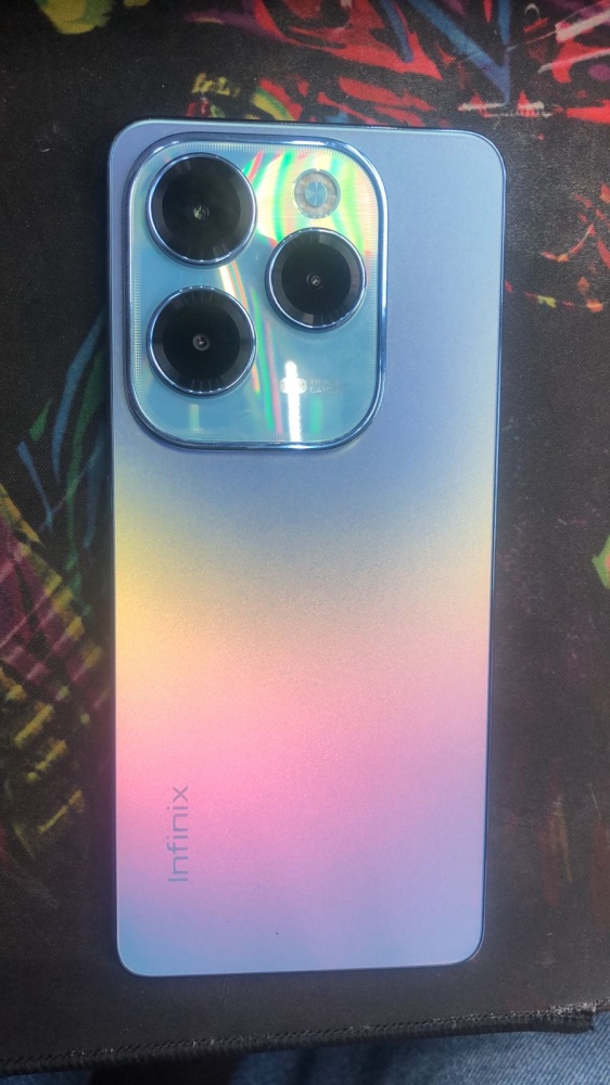 Мобильный телефон Infinix HOT 40 PRO 12/256
