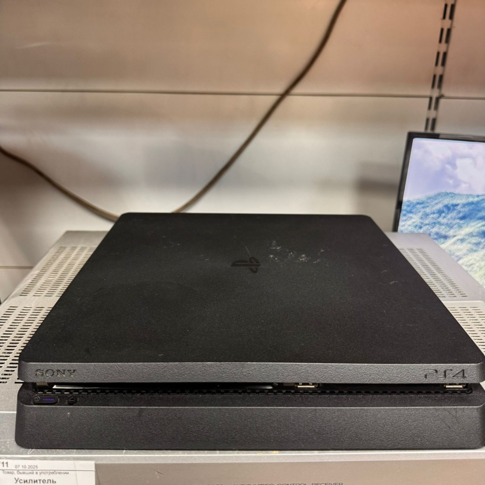 Игровая приставка Sony PlayStation 4 slim (1Tb)