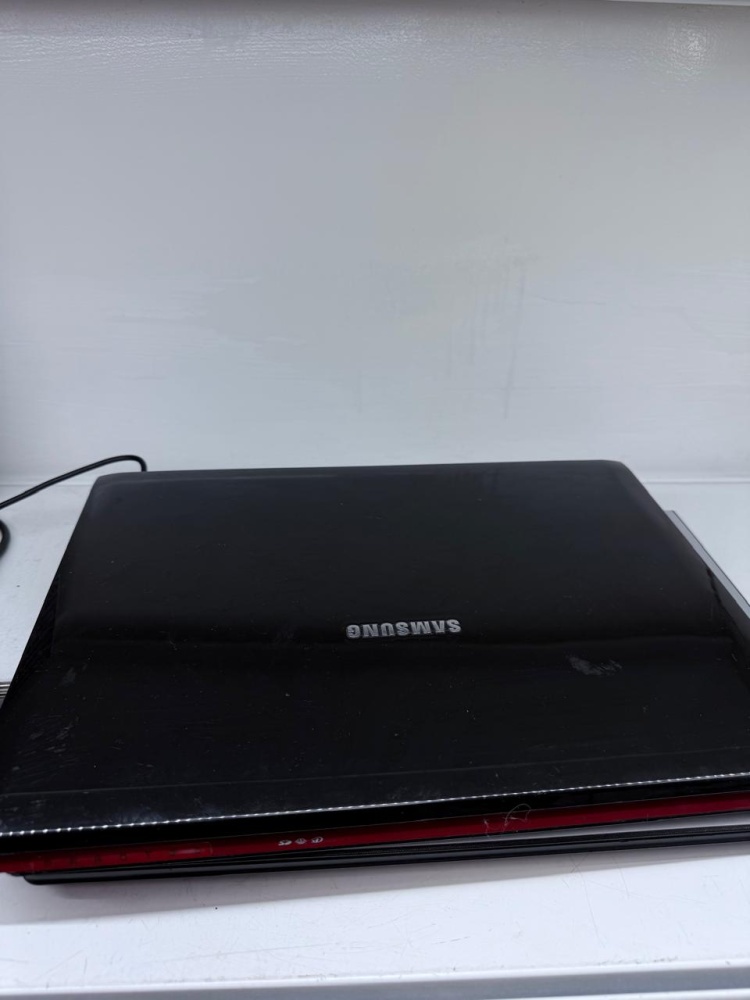 Ноутбук Samsung