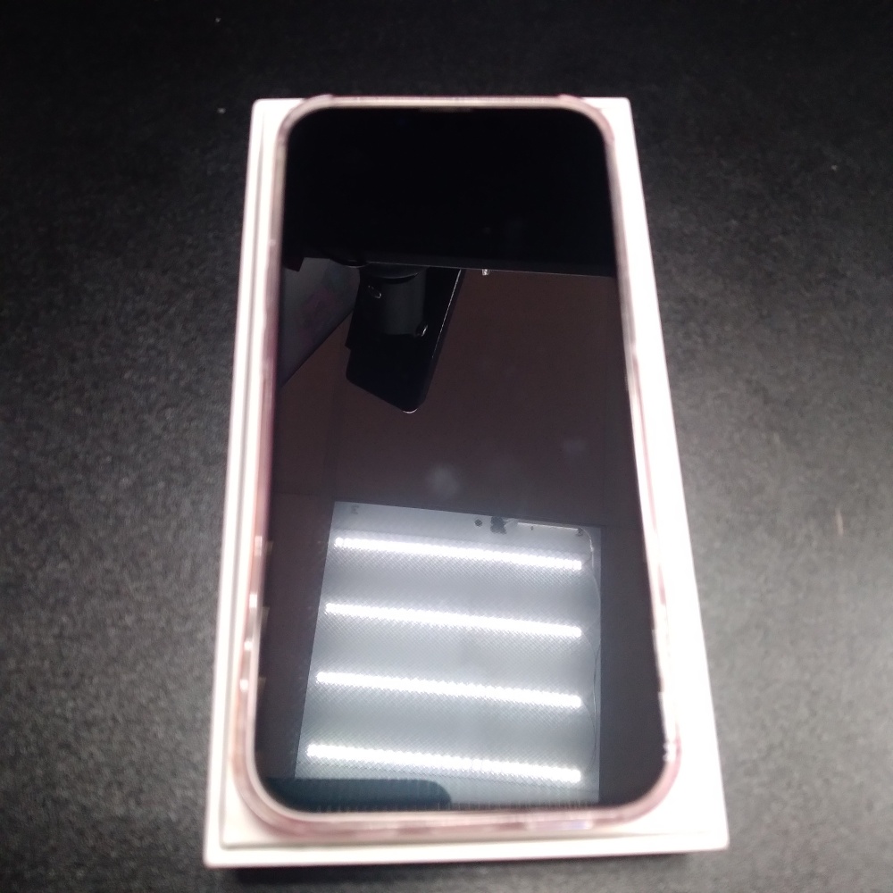 Смартфон iPhone 13 128 Gb