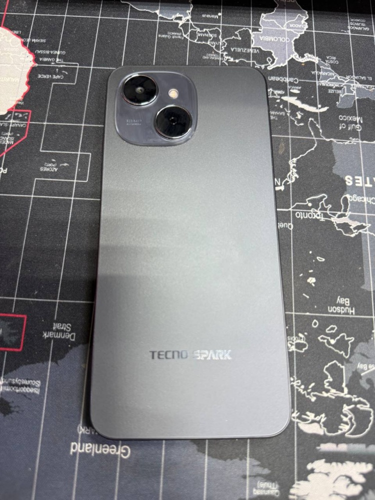 Мобильный телефон TecnoSpark 8C 256Gb