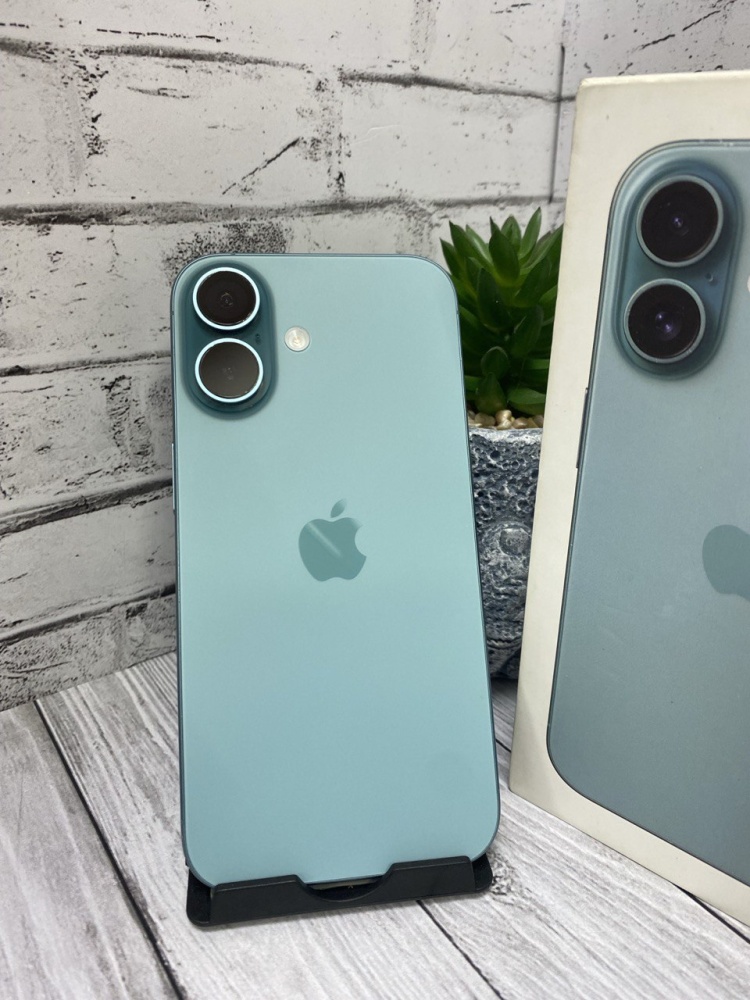 Смартфон iPhone 16 128 GB